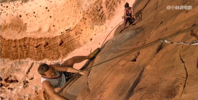 垂直极限2，垂直极限2 剧情（惊悚电影：全家人作死攀岩）