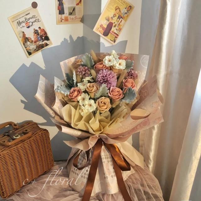 香皂花是什么材质做的，肥皂花是什么材料的（最适合懒人养的花）