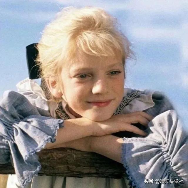 ［女头合集］心怀浪漫宇宙，微信头像，［女头合集］心怀浪漫宇宙，也珍惜人间日常。（头像 ， 心怀浪漫宇宙）