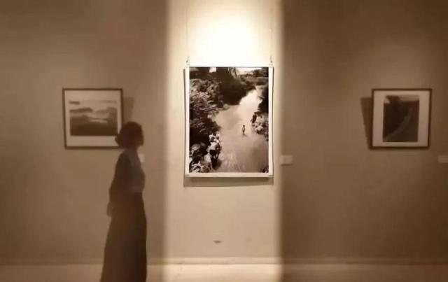 昆明的旅游景点，昆明旅游景点排名前十（昆明最值得打卡的100个地方）