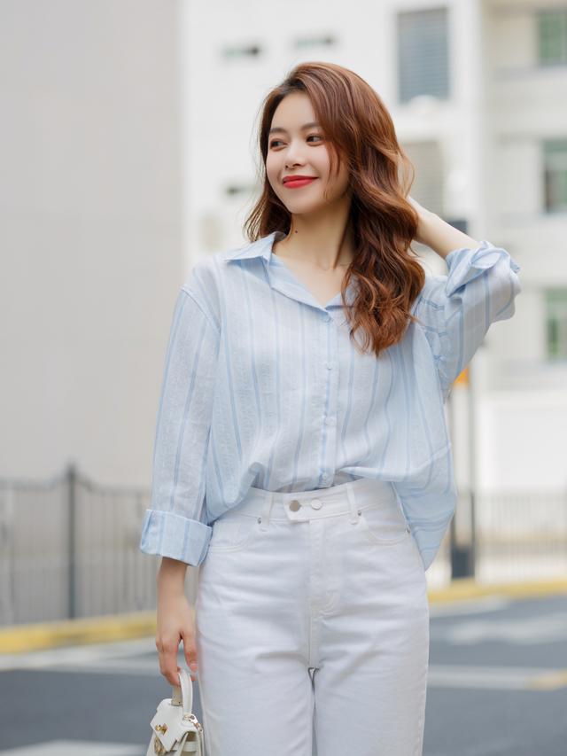 拍照造型怎么摆，拍照片怎么摆造型（摆对一个比一个漂亮）