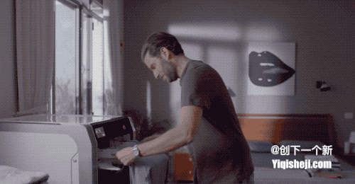 衣服怎么折，衣服怎么折纸 手工（衣服往机器里一扔就能自动分类叠好）