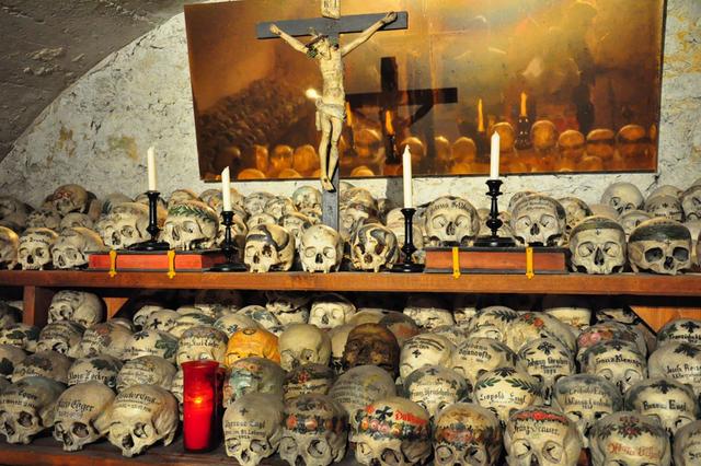 奥地利属于哪个国家，奥地利属于哪个国家因斯布鲁克（“音乐国家”奥地利现状多少）