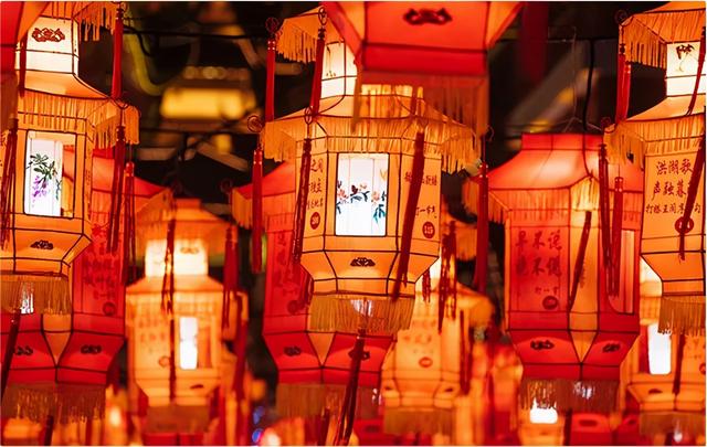 元宵节的由来 关于元宵节的古诗，元宵节的由来（传统节日•元宵节的来历和习俗）