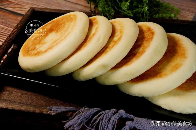 发面烧饼的做法，发面油酥烧饼的做法（发面饼这样做）