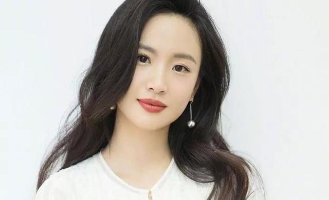 李梦被曝剧组迟到耍大牌被怼，某女星屡屡耍大牌被曝光