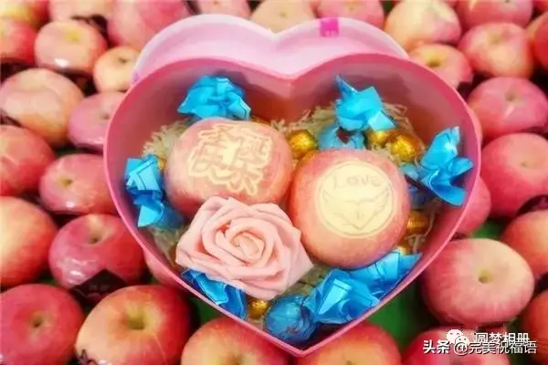 平安夜短信祝福，平安夜祝福语（平安的祝福送给你）