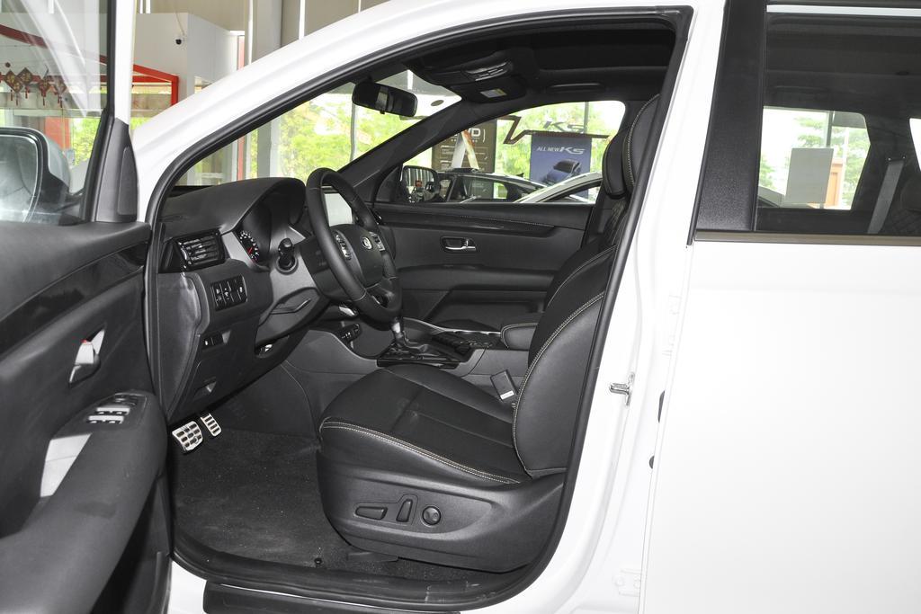 起亚kx7新车报价2021款(长春起亚kx7直降6) - 四帝国车市