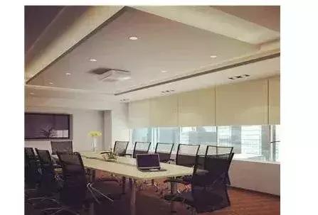 窗帘的特殊功能及面料介绍，窗帘的特殊功能及面料介绍视频（想装窗帘的先进来看看）