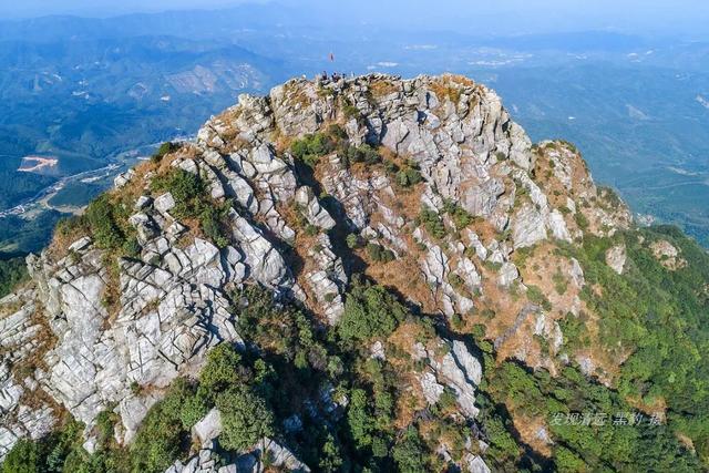 大罗山在什么位置，真无愧于清城最美山峰的称号