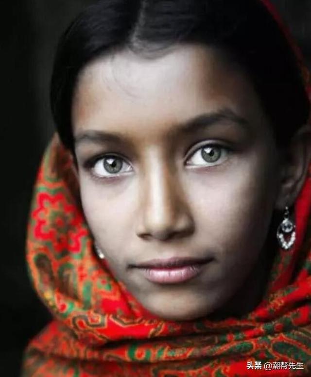 全球最美十大瞳孔颜色，全球最稀有的眼睛颜色有哪些（这10双最美瞳孔让全世界都沉迷其中）