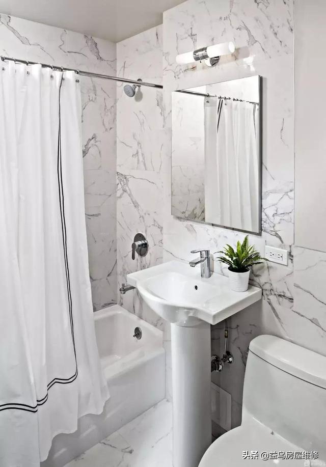 卫生间排水管分布技巧，卫生间排水管分布技巧图（卫生间淋浴区靠窗还是靠墙）