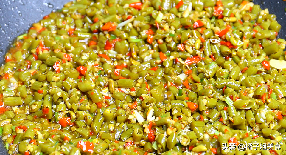 圖片[5]-酸豆角怎么腌制好吃又脆？只要記住這幾點 又酸又脆 比買的好-起舞食譜網