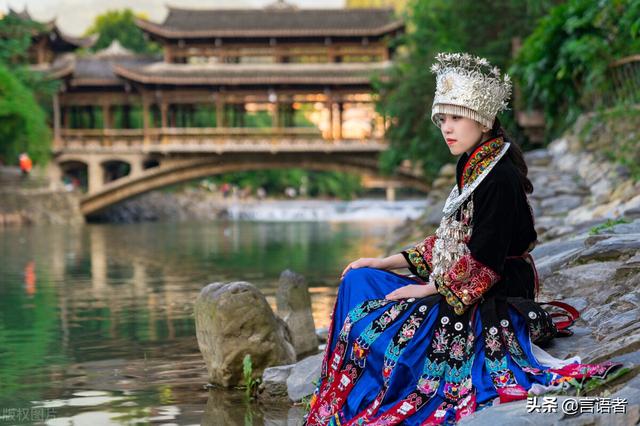 苗族的历史分布语言文字，苗族语言文字简介（苗族在国内一共有多少个分支）