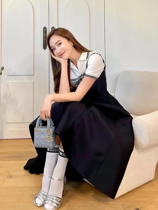 穿裙子是不是一定要穿安全裤,穿裙子要不要穿安全裤(裙子里面别穿“安全裤”了) 穿裙子是不是一定要穿安全裤,穿裙子要不要穿安全裤(裙子里面别穿“安全裤”了)