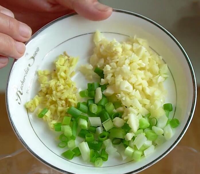 图片[4]-【豆腐蒸排骨】做法步骤图 营养丰富 常吃孩子抵抗力好！-起舞食谱网