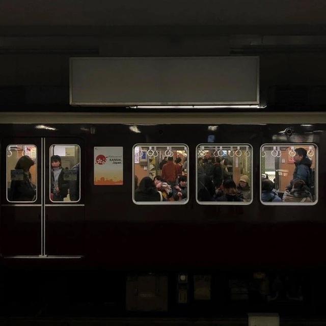 黑色系背景图，黑色系背景图女生（背景图 ​点赞好运连连）