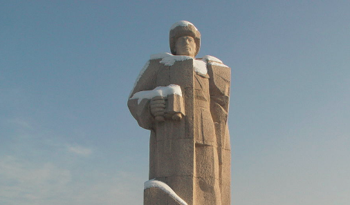 仔细地什么填合适的词，仔细地什么填合适的词二年级（认真地走路）