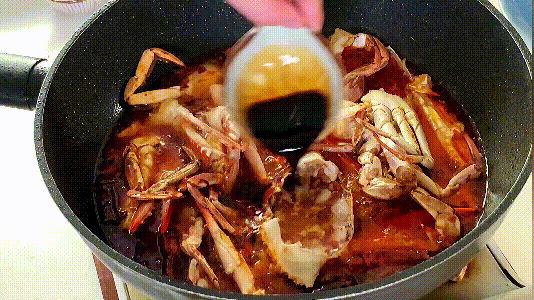 香辣梭子蟹的做法，秘制香辣梭子蟹的做法步骤是什么（秘制香辣蟹这样做才正宗）