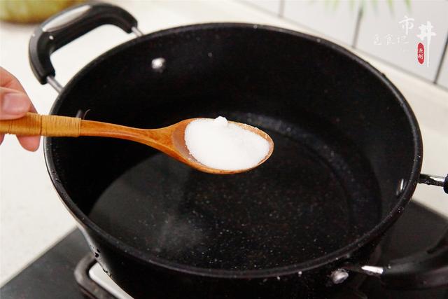 菠萝怎么吃，菠萝怎么吃不涩舌头（用盐水泡可不行）