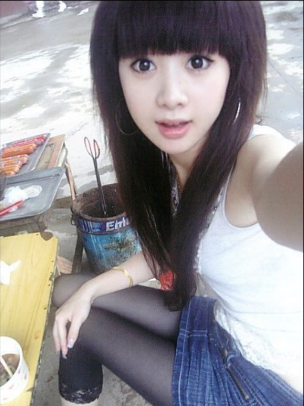 非主流少女(网红鼻祖) - 赤虎壹号