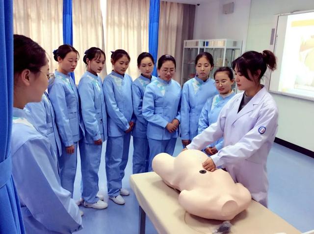 甘肃卫生职业学院，2022甘肃卫生职业学院在青海录取分数线及招生计划（甘肃卫生职业学院临床护理学院各专业介绍来啦）