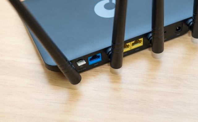 中国移动流量转赠方法，中国移动流量流量如何转赠给别人（用不完的流量转给家人当成宽带用）