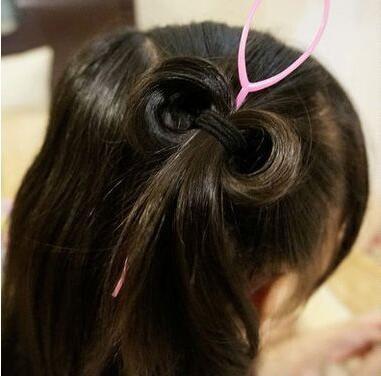 儿童发型女孩扎发,18款给女儿扎头发图片(小女孩可爱蝴蝶结编发教程)