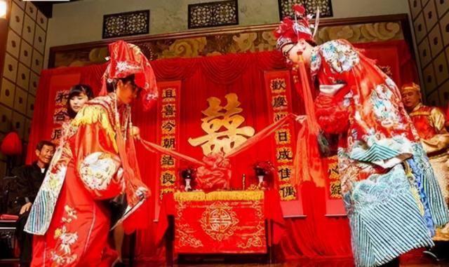 人生四大礼之开笔礼，人生四大礼之开笔礼三拜（中华传统文化传承——人生四大礼）