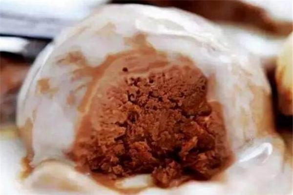 世界上最贵的冰淇淋，世界上最贵的雪糕（草莓阿诺售价百万美元）