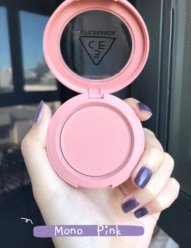 3ce唇釉正版什么味道，3ce正品唇釉辨别（眼影唇釉全线都便宜又好用）