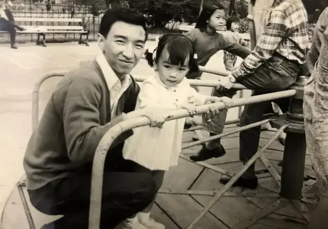 陈慧娴老公是谁，陈慧娴老公是谁（55岁的一代歌后陈慧娴）