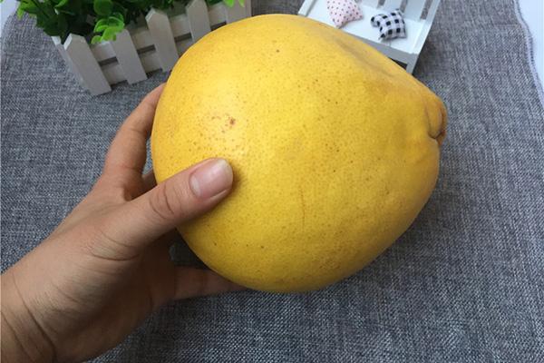 看病人买什么水果，探望病人应该带什么水果（癌症患者适合吃什么、不适合吃什么水果）