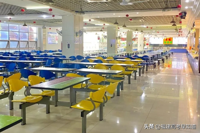 厦门东海学院怎么样，厦门东海职业技术学院怎么样（福建省专科院校食宿条件大比拼）
