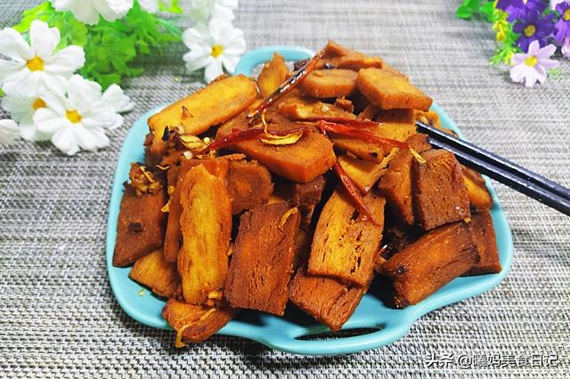 速冻的地锅饼怎么吃，没想到锅饼还能这么做