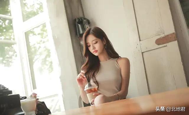 秋雨夜眠白居易，秋雨夜眠白居易赏析（秋雨夜眠\n作者）