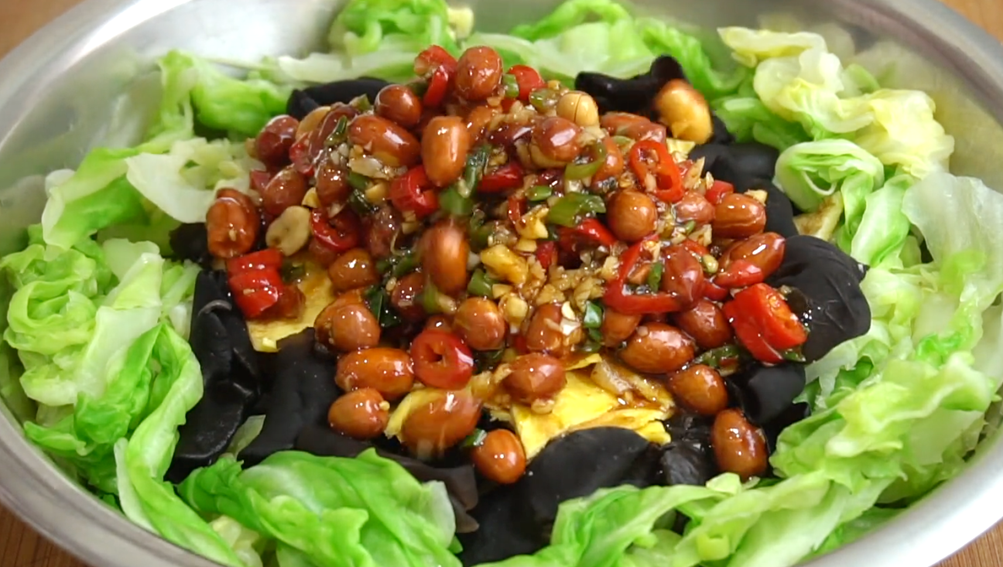 圖片[5]-【涼拌包菜雞蛋皮】做法步驟圖 不用刀切不用炒 香辣開胃太過-起舞食譜網