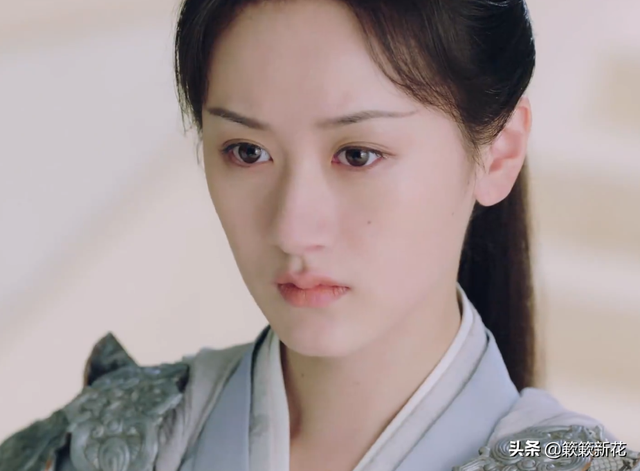 琉璃中璇玑和昊辰的关系，琉璃昊辰为什么不让璇玑记起（为什么昊辰能“遗忘”曾经暴行）