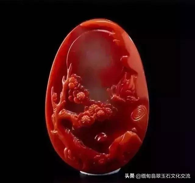 钠长石玉还叫什么玉，钠长石玉是翡翠吗（1000元以内4种最值得入手的高性价比美玉）