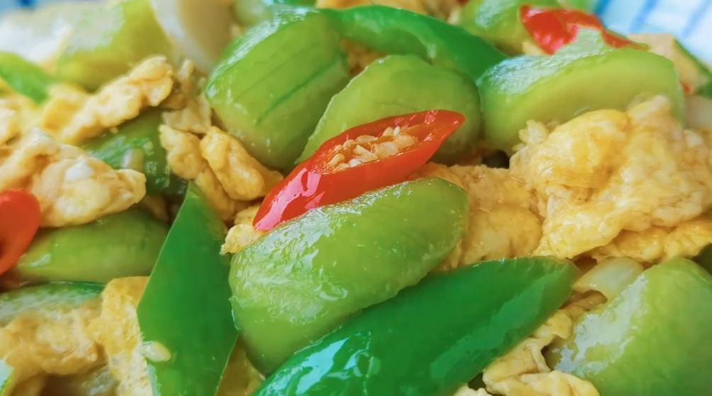 圖片[7]-【絲瓜炒雞蛋】做法步驟圖 顏色翠綠不發黑 嫩滑多汁特下飯-起舞食譜網