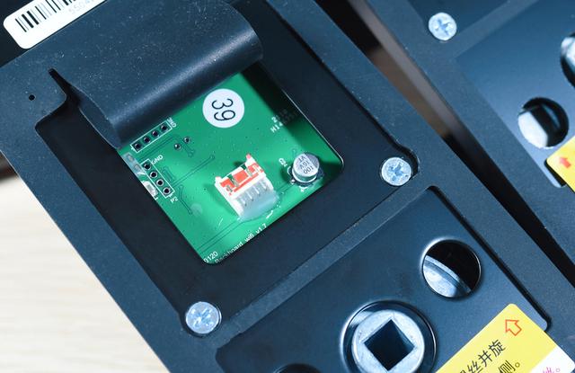 华为指纹锁怎么设置，华为p9指纹锁哪里设置（开门如此简单智能-华为VOC智能指纹锁S）