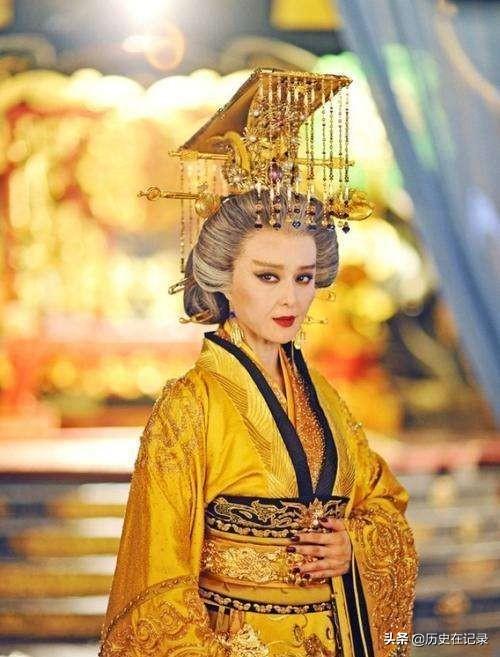 武则天下一个皇帝是谁，武则天后的下一个皇帝是哪一位（武则天当了皇帝为何还要重新启用被废太子李显）