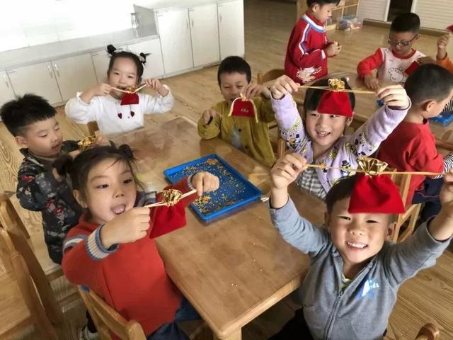 关于桂花的资料，桂花的资料（满园飘逸桂花香）