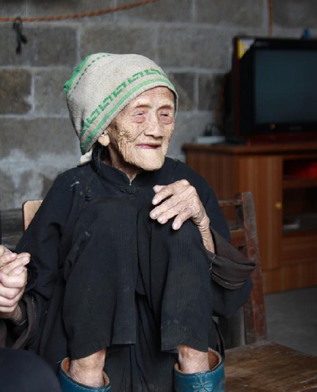 世界科学证明最长寿是多少岁，128岁的超级寿星罗美珍去世