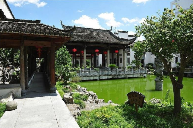 黄山以及黄山周边值得旅游的地方，黄山市值得去的地方（2条安徽黄山市周边自驾2日游线路推荐——秀美古徽州）