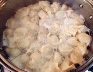 图片[11]-【茼蒿鲜肉水饺】做法步骤图 消食开胃 越吃皮肤越光滑细嫩！-起舞食谱网