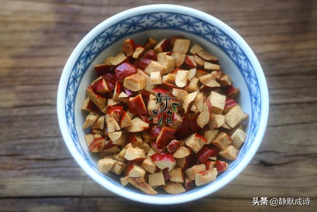 北方蒸年糕的做法家常做法，母亲用了30年的传统做法