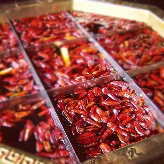 巴适得板什么意思，巴适得板是什么梗（这个天气，吃点川菜，巴适得很）