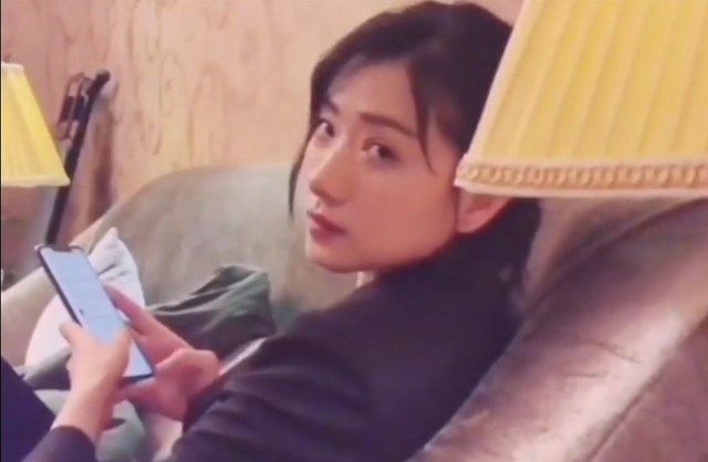 华为手机代言人，华为手机的代言人是谁（盘点那些用华为手机的名人）