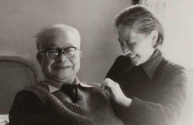 沈从文简介及作品，沈从文简介及作品边城简介（却因给郁达夫写信改变一生）